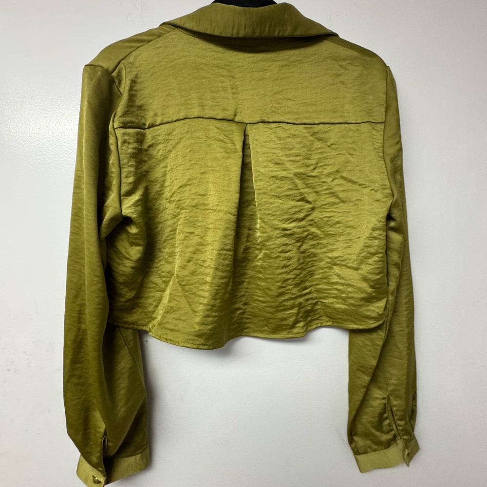 House of Harlow 1960 Cropped Satin Blouse Green Button Long Sleeve Medium N - Picture 6 of 11